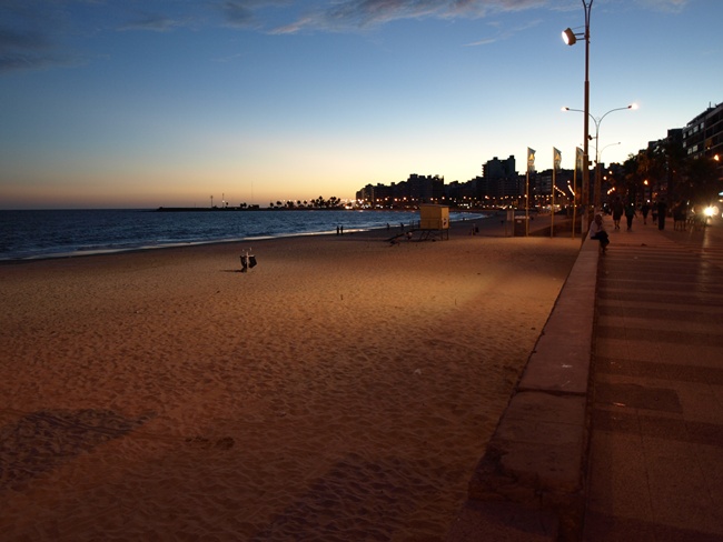 ../../Pictures/240110/058 Montevideo Pocitos.JPG